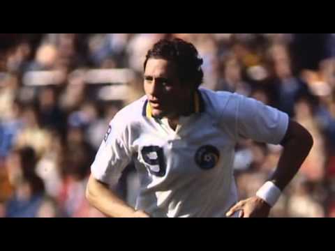 new york - The rise and fall of the N.Y. Cosmos. The soccer team that brought Pele to America; against the backdrop of N.Y. City in the 70's. 'Like' 'Subscribe' or leav...