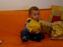 Matias viendo tv