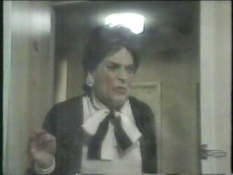 Nora Dunn