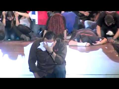 Maranatha valencia - Te presentamos este vídeo que recopila todo lo que vivimos en el 2014. Estamos seguros que veremos cosas mayores en el 2015 y los años venideros. Dios cumpli...