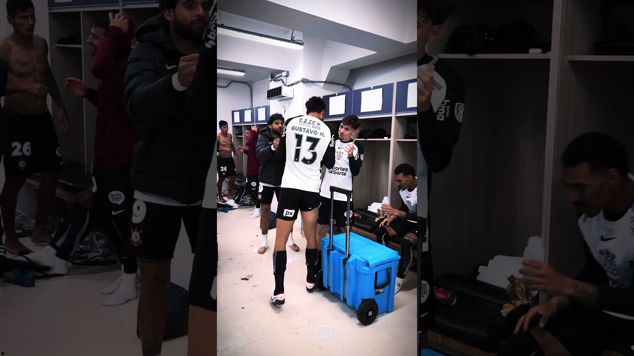 Nosso vice-artilheiro da temporada sendo recebido no vestiário após mais um gol decisivo! 1️⃣3️⃣