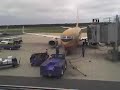 Southwest B737 approaching the Gate