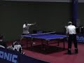 video in cui l'allenatore dei giovani atleti di cretone si cimenta in alcuni scambi di ping pong