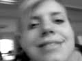 lissy in schule. naaase. augee