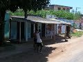 Banco da VitÃ³ria no esplendor de sua beleza, e os ambulantes vendendo camarÃ£o, peixe, jambo, graviola, cupuaÃ§u etc...