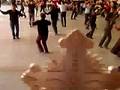 Señor de Mailín baile en el gimnasio