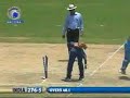 Dhoni and Raina turn 0 in 2 runs