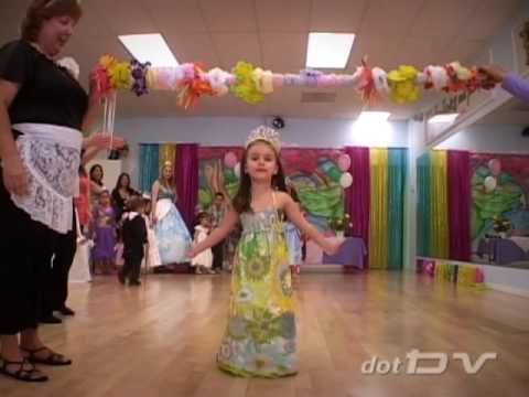 Baby and Kids’ Birthday Party Video by dotDV