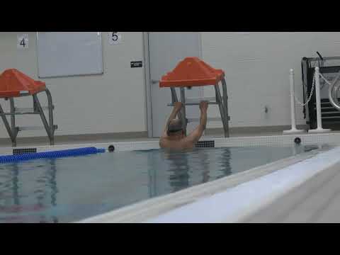 Il nuotatore Cadillac di 85 anni brilla di Jayden Jagtiani | Notizie 9 e 10 Il nuotatore Cadillac di 85 anni brilla di Jayden Jagtiani | Notizie 9 e 10