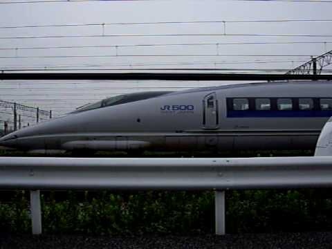 500系、東京第二車両所の朝