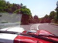 gwはどこも大渋滞！あいにく私は仕事ですから、せめても通勤にガレージから久しぶりに出した、コブラで通勤する。新緑の候、裏通りは道も空いていて気持ちが良い。吹っ飛ぶ気持ちを抑えて軽く、ドライブする。ナビに座ってる娘が撮りました。