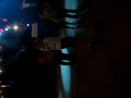 Yina y Chus bailando con el travelo