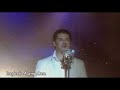 A short TV ad shows the Lebanese Superstar Ragheb Alama singing a beutiful yemeni song