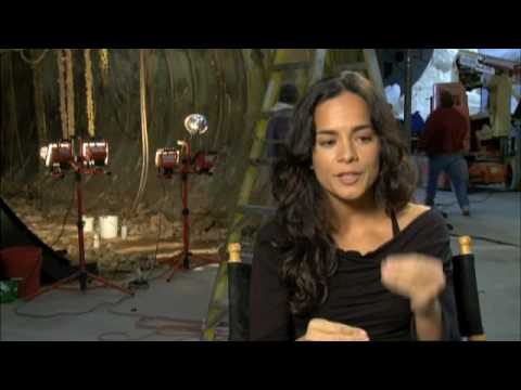 Alice Braga
