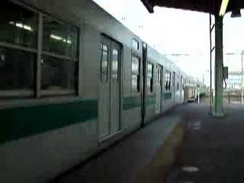ＪＲ２０３系発車