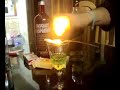 yearim tomando ajenjo (absinth)