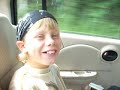 Kid singing \"Glamorous\" Kid singing \"Glamorous\"