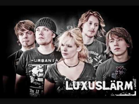 Jashinistin7693 - hmm ja das wünsche ich mir auch manchmal zu sein xD äh ja also Unsterblich das 4. Lied aus dem Album 1000 km bis zum Meer wie imma kommis machen ^^please und...