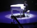 Jonas brothers 22/11/09 Nick black keys and a little bit longer also his speech