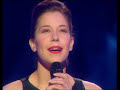lottie mayor singing at the royal albert hall.