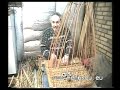 More baskets: hembrow.eu I work as a basketmaker and send all kinds of unique baskets to my customers all over the world. For more details see my web site www.hembrow.eu In this video I make a basket for a modern delivery bike that I use to take my baskets to the post office. Wherever the customer lives, this is how their basket starts its journey to them. I hope the video's not too long. I edited down from the nearly 3 hours it took to make this basket to get it under youtube's 10 minute limit. http www.hembrowcyclingholidays.com