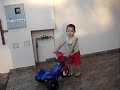 GUGU BRINCANDO