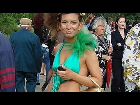 Самые ужасные платья на Выпускной Бал