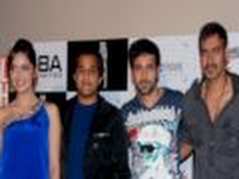 Dil Toh Baccha Hai Ji : (2011) Theatrical Trailer (First Look)