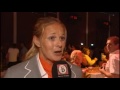 oud en nieuw laten zich op de olympische spelen van beijing zien. ook bij het beachvolleybal. rebekka kadijk uit werkendam heeft al twee keer de olympische spelen meegemaakt. in china gaat ze opnieuw op jacht naar een medaille. voor bram ronnes uit nistelrode is het de eerste keer dat hij op een olympische spelen mag laten zien wat hij in huis heeft.