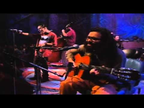 Unplugged - MTV Networks Latin America Setlist: 01.-El Aparato 00:32 02.-La Ingrata 04:52 03.-El Metro 08:45 04.-Esa Noche 12:15 05.-María 16:04 06.-El Ciclón 20:13 07...