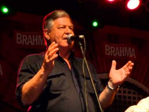 cancion que dice encontre la solucion al problema de la resaca