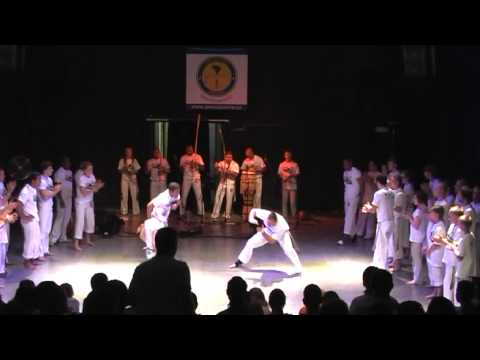 Monitor Tartaruga Axé Capoeira 2009 czech