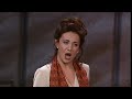 Andrea-Rost-sings-Sa