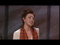 Andrea-Rost-sings-Sa