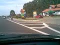 Anão na freeway de mini moto. Se me contar eu nao acredito