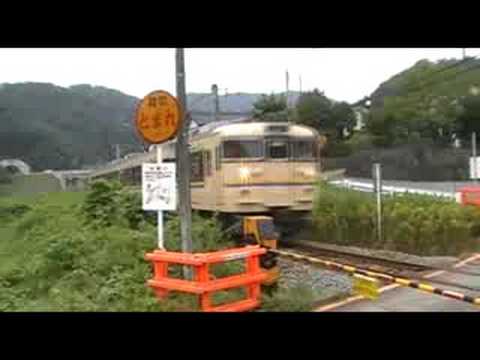 第二浅倉踏切で撮るサンパチ