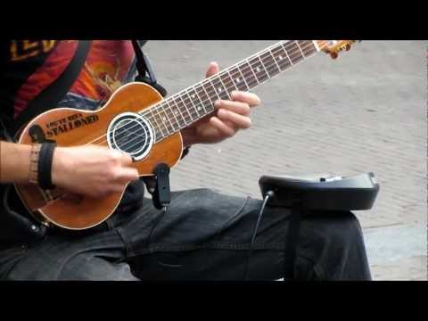 Eugenio Martinez: Live - The Best Guitarist & Busker in the World?