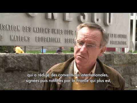 langues - Minority Languages activists in France ask for asylum for their languages in UNESCO. Difennerien ar yezhoù minorelaet a c'houlenn Bod digant an UNESCO e Pari...