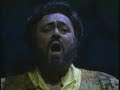 Luciano Pavarotti : Una furtiva lacrima