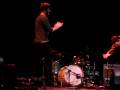 videos de Michael Tolcher and Bryan Greenberg playing some song...:)