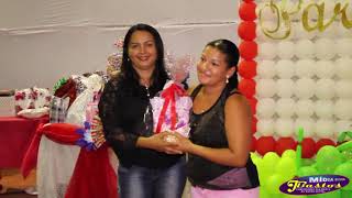 Escola Tia Anália Homengeia as Mães