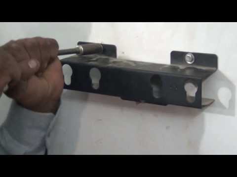 how to mount a 32 inch tv on the wall