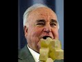 g�ran persson ber�ttar att tysklands f�rre f�rbundskansler helmut kohl var om�ttligt f�rtjust i sm�r.