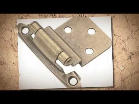 how to locate knobs on kitchen cabinets