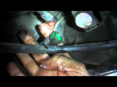 Fuel filter replacement Kia Spectra GSX 2001 Install Remove Replace