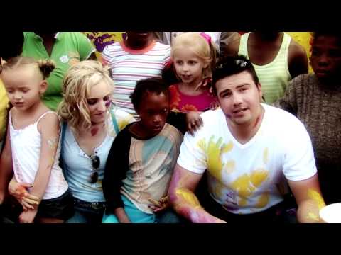 Melanie – The Change feat. Nicholis Louw