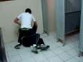 pelea en la comercial bancaria de leon