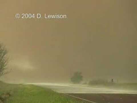 May 12, 2004 Tornado near Attica KS