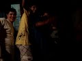 O virgem descabelando