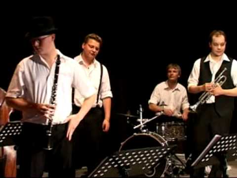 Video Black Melody Jazzband - When The Saints Go Marchin In